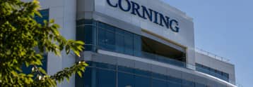 Corning stock jumps 5% after this analyst sees opportunity after recent sell off