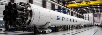 SpaceX stock is soaring: is this a golden opportunity to buy?