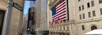 Column: Are US stocks ignoring the warning signs in the economy?